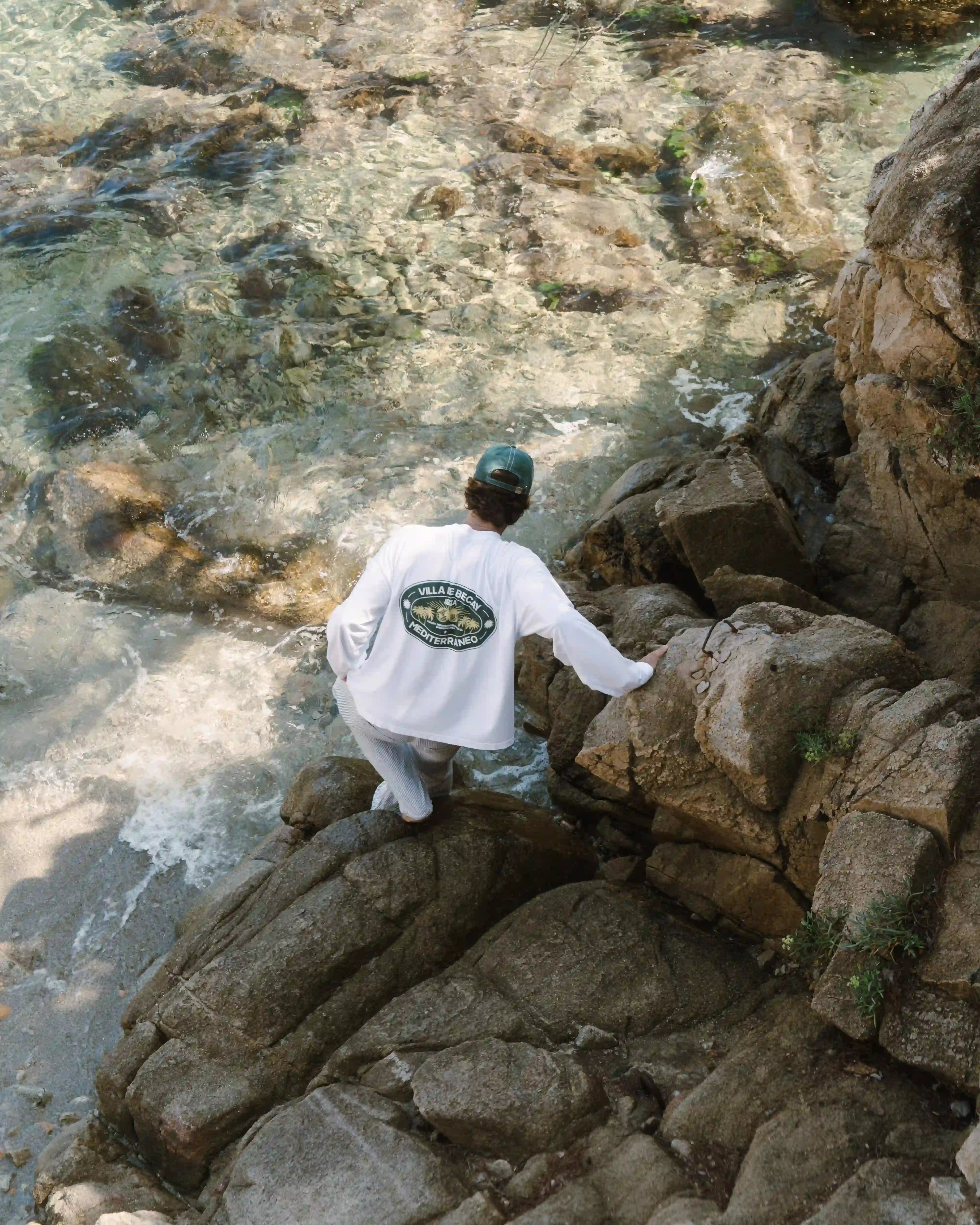 Hotel Longsleeve White &amp; Green